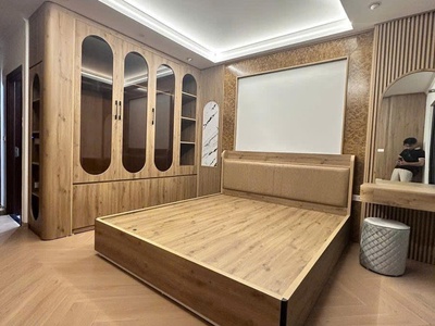 Ngõ 72 nguyễn trãi oto vào nhà - thang máy dt 37m2 8 tầng mt 4.3m giá 14.35 tỷ 1