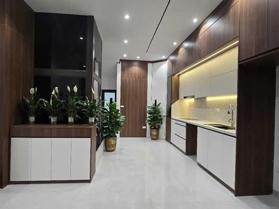 Bán nhà văn chương2. 25m2. 5 tầng. mặt tiền 4.5m. giá 7.79 tỷ đống đa hà nội 1