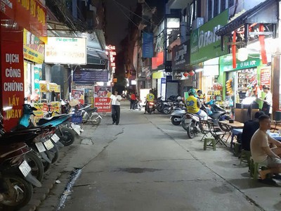Cho thuê cửa hàng hoặc văn phòng tại số nhà 10 ngõ 1b đường nguyễn trãi, phường trung văn, quận nam 1
