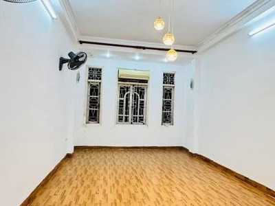 Bán nhà trung tâm quận đống đa phân lô - ô tô- kinh doanh -văn phòng  giá 19 tỷ 1