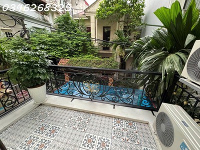 Nhà đẹp thanh xuân   phân lô   ô tô vào nhà   3 bước ra hồ   50m2   nhỉnh 14 tỷ  ctl 3