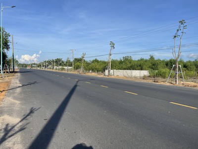 Bán 23.5m đất odt đường hùng vương - tx lagi giá rẻ nhất view biển 2
