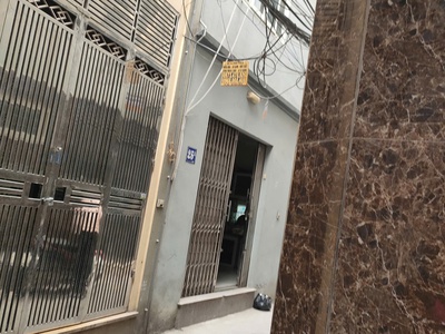 Bán gấp giá rẻ trương định 15m/20m,3 tầng,mặt tiền1m/3m,1.8 tỷ hoàng mai. 0