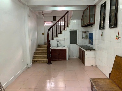 Cho thuê nhà ngõ gần phố trần khánh dư   6.5tr 0