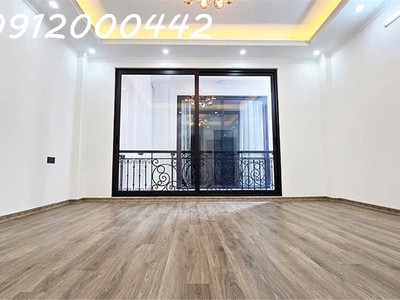Nhà phong cách  liền kề    phố yên hòa dt 30m2 5...