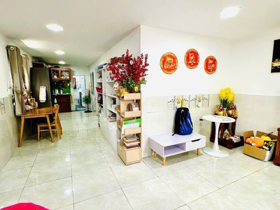 Bá.n nhà 2 tầng full nội thất, 5pn   có thu nhập cho thuê   long thạnh mỹ 3