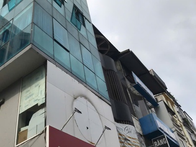 Cho thuê mặt bằng mặt phố 308d minh khai và mặt bằng 300m2 khu đầm trệ, lĩnh nam 4