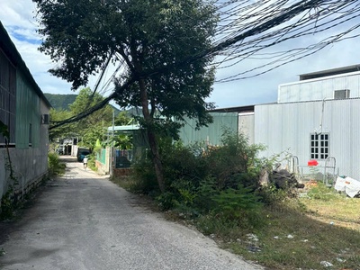 Bán lô góc 2 mặt tiền đường nguyễn tất thành, phước đồng, nha trang 2