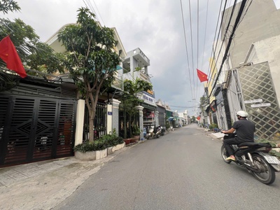 Nhà mặt tiền tân an   đang kinh doanh vlxd   giá chỉ 3.68 tỷ 3