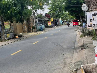 Bán nhà mặt tiền trần thị bảy, hiệp thành, q12   dt 5x35   giá chỉ 2.65 tỷ thương lượng 0