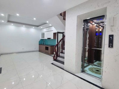 Nhà mới 6 tầng   gần đh mỏ   cổ nhuế 2   ngõ ô tô 0