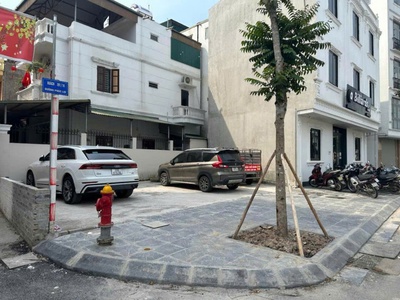 Bán đất vũ xuân thiều 21 tỷ 80m lô góc vỉa hè kinh doanh,long biên 0
