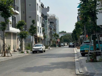 Bán đất vũ xuân thiều 21 tỷ 80m lô góc vỉa hè kinh doanh,long biên 1