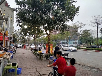 Sát aeonmall long biêm giá 105tr/m2 ô tô vào đất  - đầu tư giữ tiền xây ccmn dòng tiền thì quá ngon 0