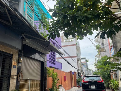 Bán nhà chính chủ - xe hơi đậu trước nhà - lý phục man - quận 7 1