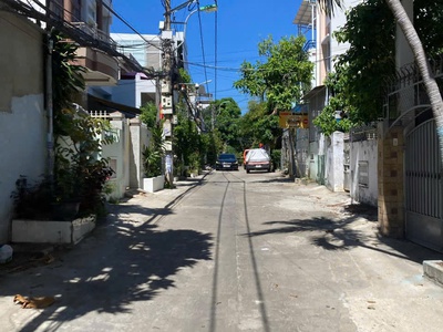 Bán nhà 1 trệt 1 lầu khu bàn cờ nha trang. 0