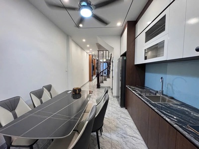 Nhà mới đẹp phố vũ xuân thiều 49m2,x  4 tầng, mặt tiền  3.25m, 8.6 tỷ long biên. 2
