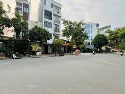Bán nhà 4 tầng hơn gần 43m, ô tô, trung tâm tứ hiệp thanh trì giá 5.x tỷ 0