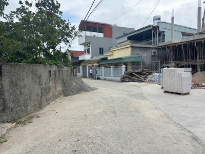 Bán đất ngõ 172 Cát Linh   Tràng Cát dt 41,86m2 giá chỉ 1 tỷ150tr ngõ rộng oto vào tận nơi. 0