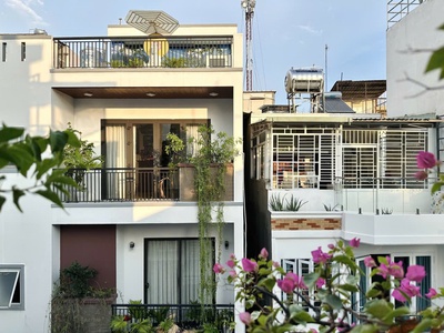 Bán nhà chính chủ - ngay đường xvnt p26 bình thạnh - nở hậu - 4 x 13 - 4 taanhgf 4pn lớn - gần công 4