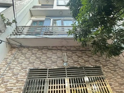 Nhà đẹp dân xây ngọc thụy 38m2,x  5 tầng mặt tiền 4.7m, 7.9 tỷ long biên. 0