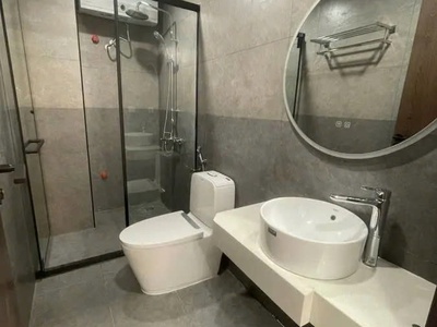 Nhà mới- đẹp ngõ 3 gác thông nở hậu thượng thanh 30m2 x 6 tầng,mặt tiền  6m, 6.5 tỷ long biên. 2
