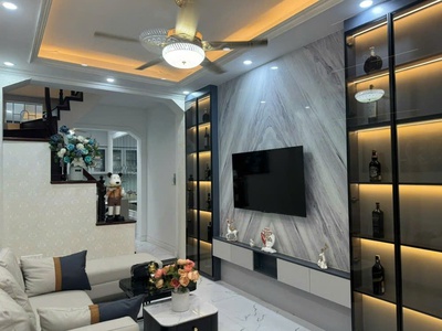 Cực hiếm  nhà đẹp mỹ đình 42m2- 5t, nội thất sang, ô tô gần phố, giá 8.15 tỷ 2