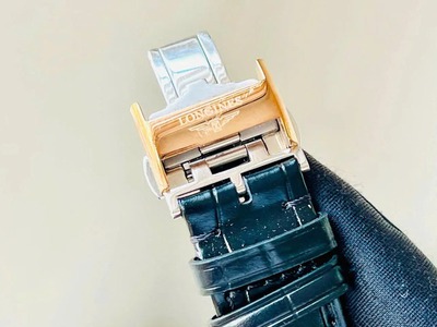 Đồng Hồ Longines Vàng Khối Có Giữ Giá Không 2