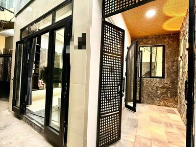 Bán nhà 3 tầng K/285 Lê Duẩn,Thanh Khê, mới đẹp vào ở ngay 3ti9 0