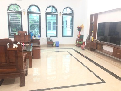 Cho thuê nhà nguyên căn 5 tầng tại Khai Quang, Vĩnh yên, Vĩnh Phúc. Giá chỉ 20 triệu/ tháng 0