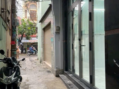 Nhà hẻm Phú Thọ Hòa, Tân Phú dt 30m2 1 lầu 2pn 2wc giá 3,7 tỷ 2