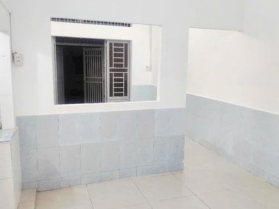 Nhà xinh mới sơn sửa rất đẹp 1 lầu đường 6m ô tô bon bon nguyễn ảnh thủ TCH q12 2
