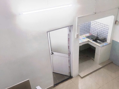 Nhà xinh mới sơn sửa rất đẹp 1 lầu đường 6m ô tô bon bon nguyễn ảnh thủ TCH q12 3