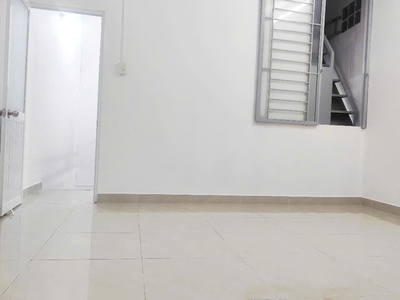 Nhà xinh mới sơn sửa rất đẹp 1 lầu đường 6m ô tô bon bon nguyễn ảnh thủ TCH q12 5