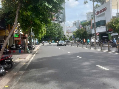 Chỉ 25 Tỷ   Sở Hữu Ngay Nhà 2 Mặt Tiền Đinh Tiên Hoàng, Quận 1 2