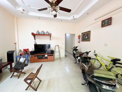 Nhà 2 tầng Dương Đình Hội, Phước Long B. Giá chỉ 7.8 tỷ 2