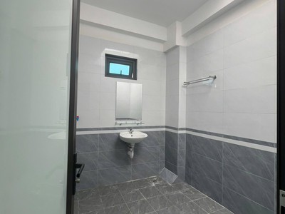 Ô tô 7 chỗ đỗ, 5 tầng, lô góc   Đường An Thắng, Biên Giang, Hà Đông. Gía 3,99 tỷ 2