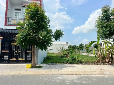 Kẹt vốn thanh lý đất gần sân bay sổ có sẵn giá 750tr 1