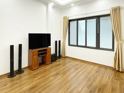 Nhà 6 tầng phan văn trường, cầu giấy, hà nội cần bán ngay 0