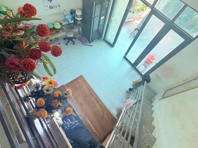 Bán nhà gác lửng hẻm phong châu - vĩnh thái , nha trang chỉ 2tỷ  vị trí: đường 2 xe máy, hẻm thông 0