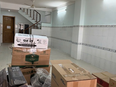Ngộp cách mạng tháng 8  - hxh kd - 60 m2 - 2 tầng - quận 10 1
