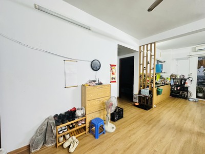 Bán chung cư việt hưng thang máy   căn hộ 2 ngủ   view thoáng   nội thất đầy đủ, sổ sẵn giao dịch 2