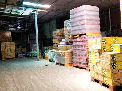Cho thuê 2 kho rộng 200m2 mặt tiền hiệp bình phước, giá từ 13 triệu 4