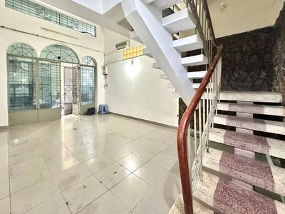 Nhà  đường lê văn sỹ quận phú nhuận phường 11. 0