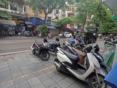 Bán nhà lê văn hưu   vỉa hè   kinh doanh - ô tô   24m   4.4m mt - 12.8 tỷ 2