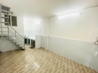 Trần xuân soạn, quận 7 - giá chỉ 3.2 tỷ - sổ hồng riêng hoặc nhà 2 tầng, 2 phòng ngủ, quận 7 - vị 2