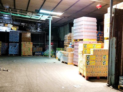 Cho thuê 2 kho rộng 200m2 mặt tiền hiệp bình phước, giá từ 13 triệu 0