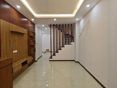 Đội cấn - 35m2 - 8 tỷ - cạnh hồ điều hòa - vài bước ra đường ô tô - nhà mới về ở luôn 0