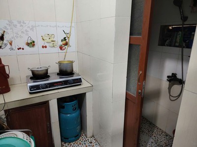 Siêu phẩm nhà riêng trung tâm -- đê la thành   ở sướng, sang trọng mỗi ngày . dt 40m2 mà giá chỉ 4