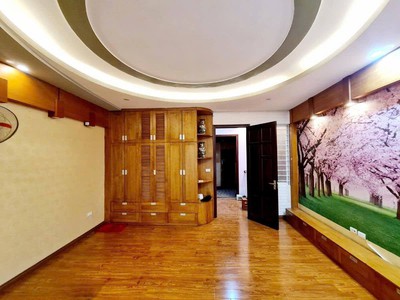 Bán nhà trung tâm quận đống đa 6 tầng kinh doanh đỉnh phân lô ô tô tránh 33 tỷ 2